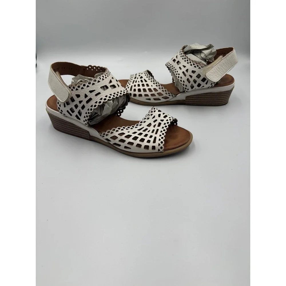 Spring Step Petra-W White Leather Laser Cut Wedge Sandals Womens 38